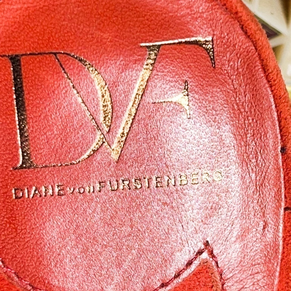 DIANE VON FURSTENBERG Suede Slingback Sandals - Picture 5 of 6